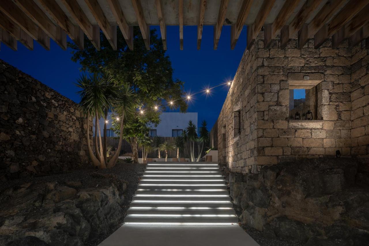 North Shore Hostel Ribeira Grande Exterior photo